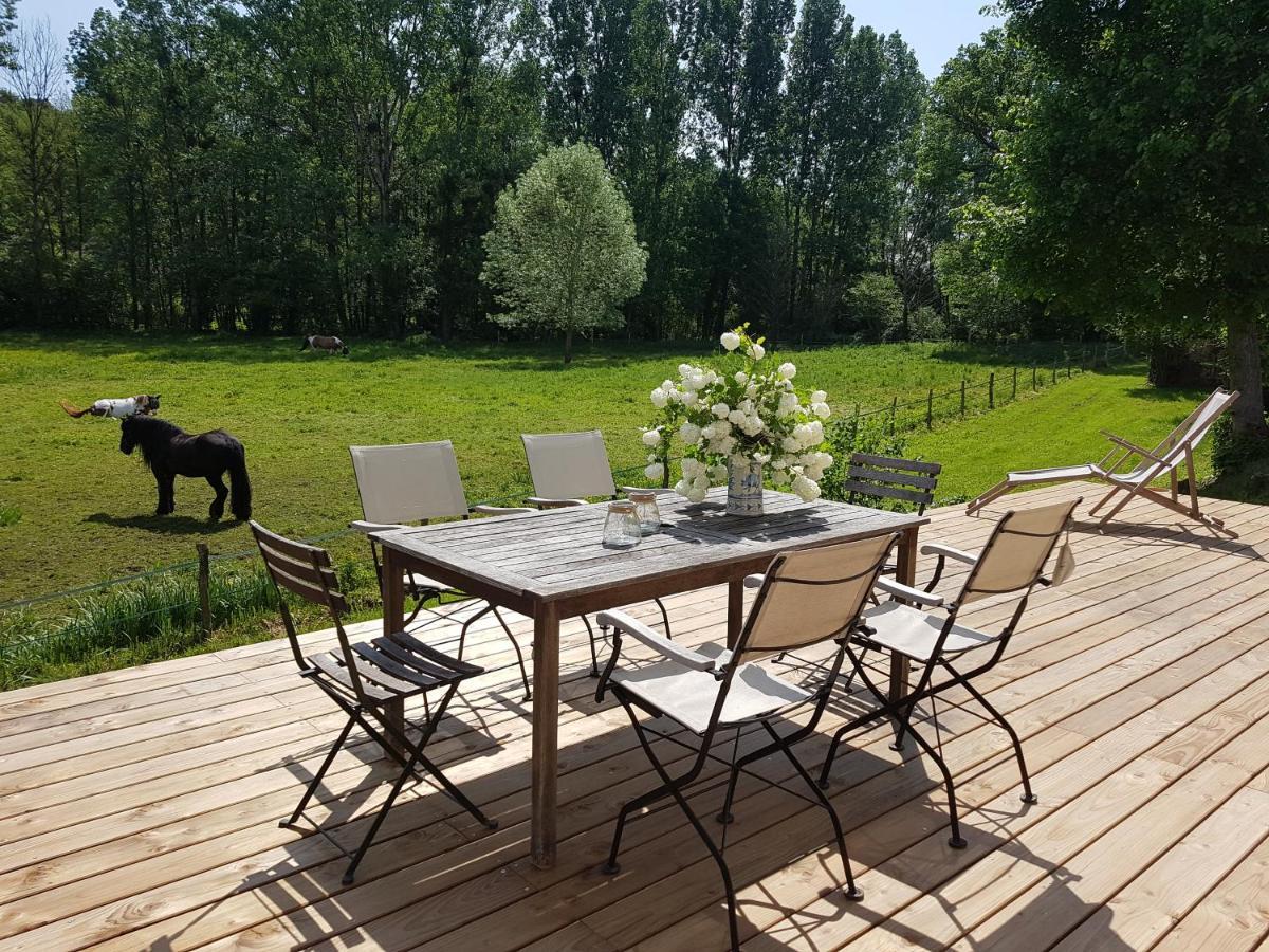 Hotel Le Moulin Du Bourg Epeigne-les-Bois Exterior foto